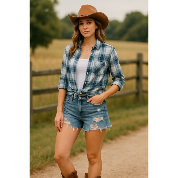 American Eagle Outfitters Tops - American Eagle Womens Flannel Shirt Sz S Charcoal Blue Plaid Boyfriend Roll‎ Tab